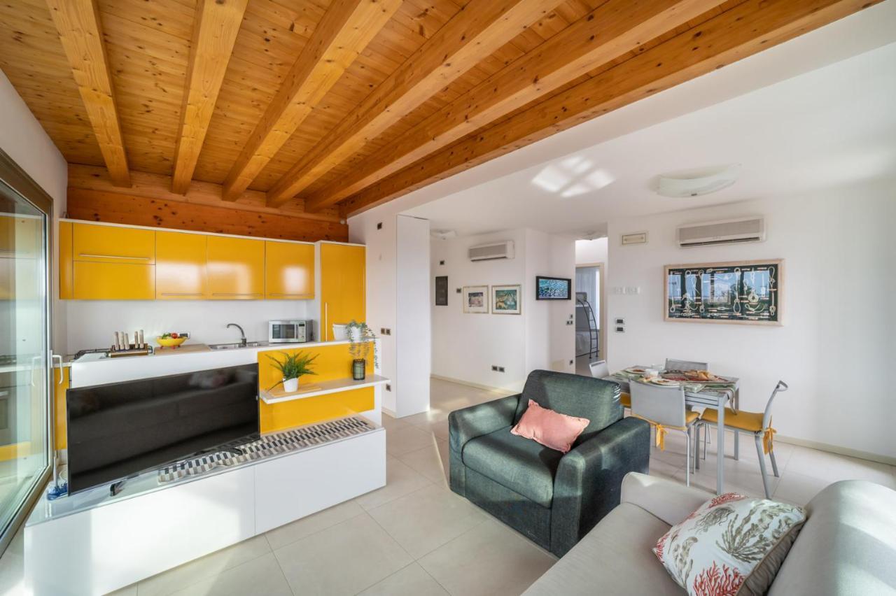 Residenza Ore Felici Lignano Sabbiadoro Exterior photo
